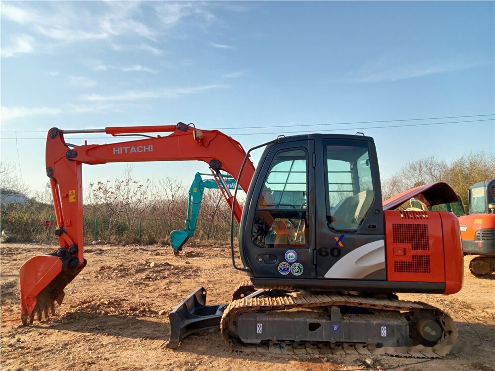 Hitachi ZX60 - Mini excavator: picture 3 Hitachi ZX60 - Mini excavator: picture 3
