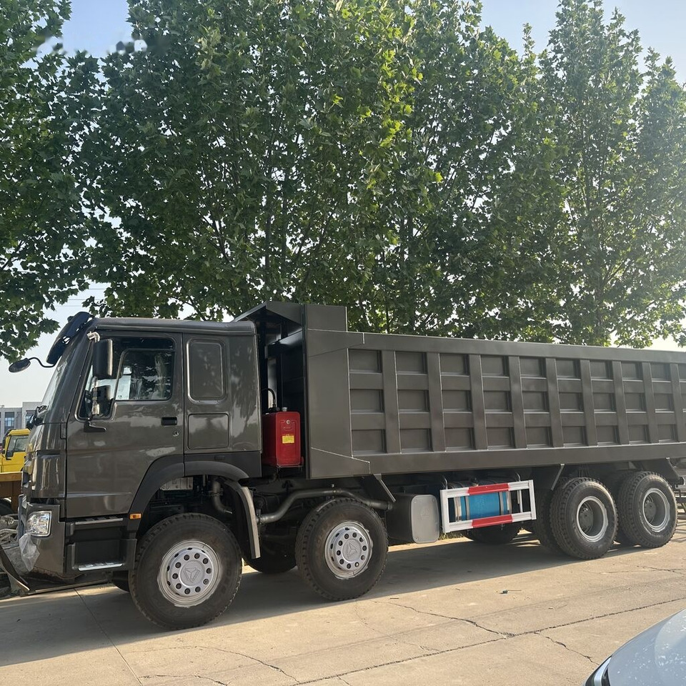 Howo 371 8*4 - Tipper: picture 3 Howo 371 8*4 - Tipper: picture 3