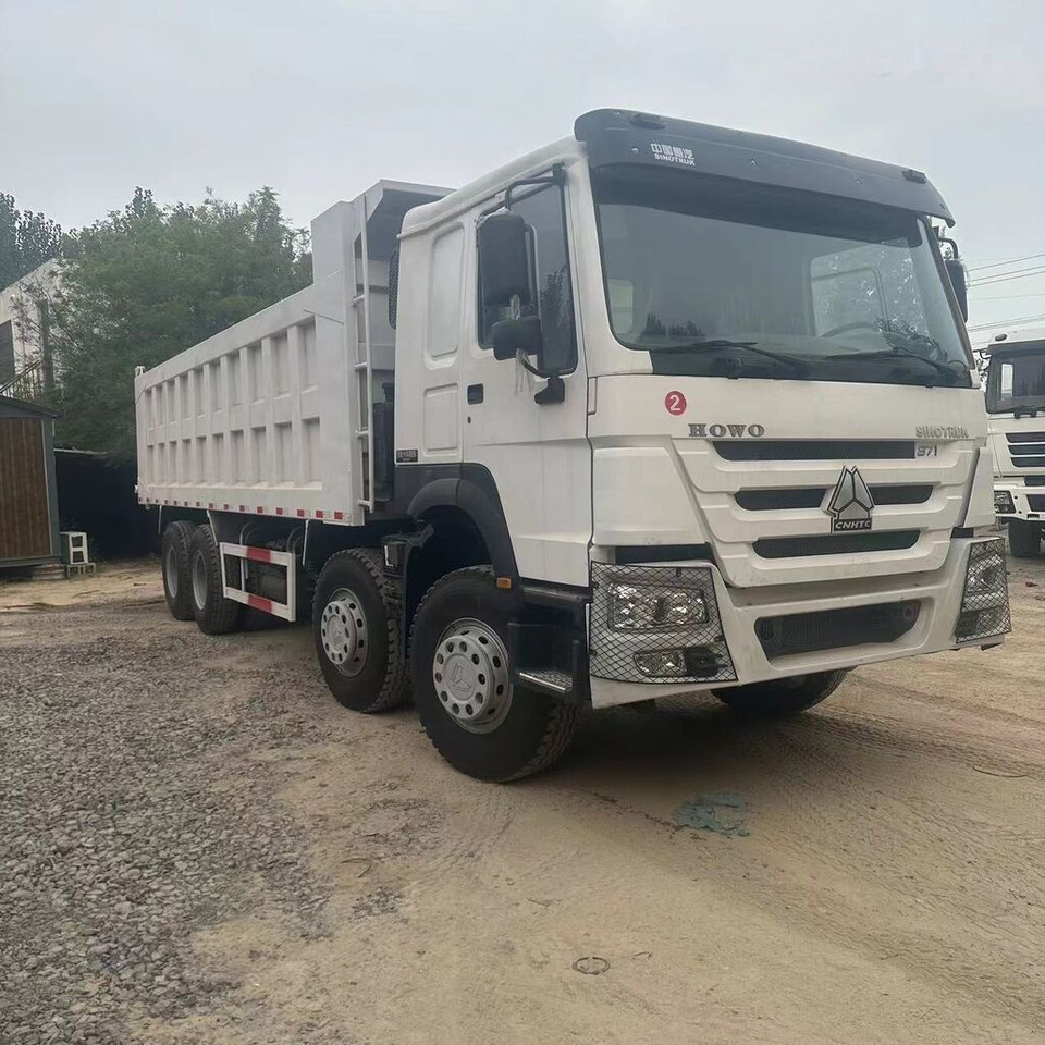 Howo 371 - Tipper: picture 5 Howo 371 - Tipper: picture 5