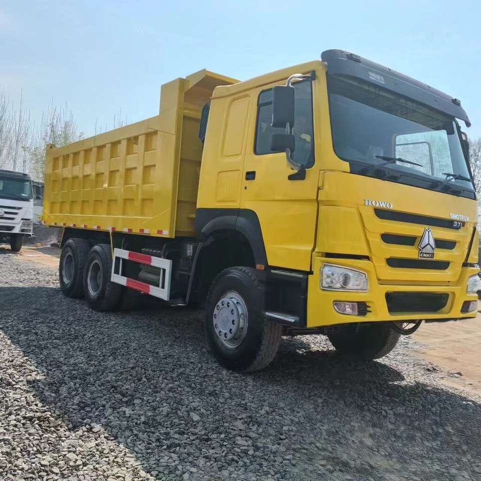 Howo 371 - Tipper: picture 3 Howo 371 - Tipper: picture 3