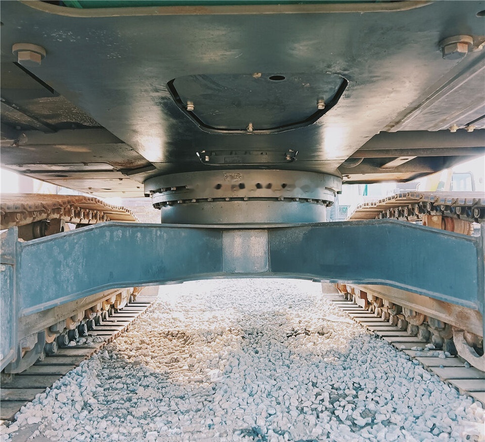 Kobelco SK210 - Crawler excavator: picture 1 Kobelco SK210 - Crawler excavator: picture 1