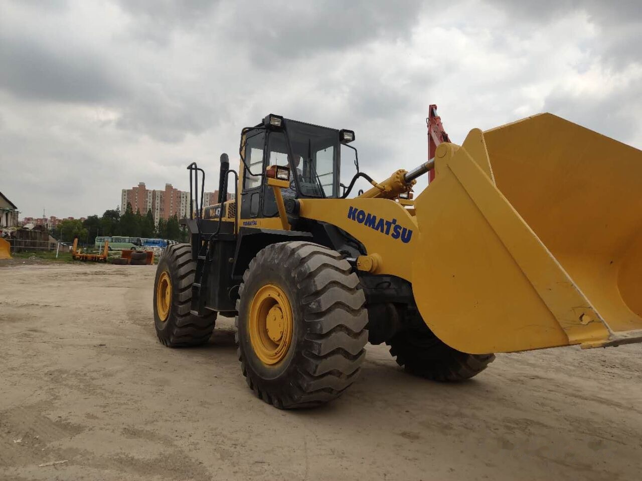 Komatsu WA470 - Wheel loader: picture 3 Komatsu WA470 - Wheel loader: picture 3
