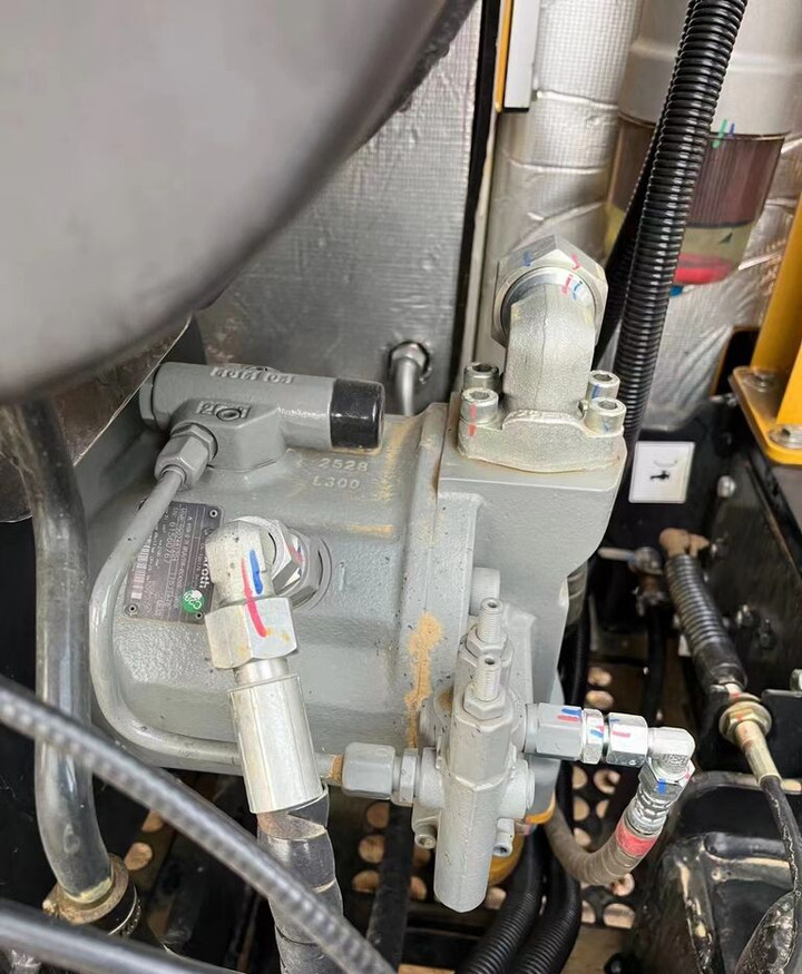 Sany SY55 - Crawler excavator: picture 2 Sany SY55 - Crawler excavator: picture 2