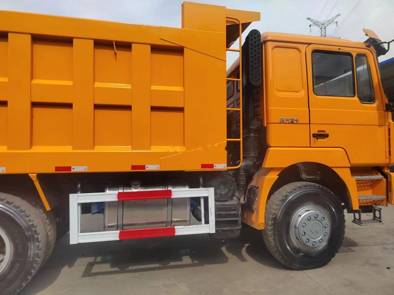Tipper Shacman F3000: picture 6 Tipper Shacman F3000: picture 6