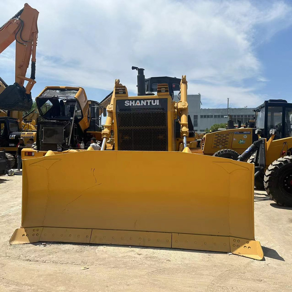 Shantui SD32 - Bulldozer: picture 2 Shantui SD32 - Bulldozer: picture 2