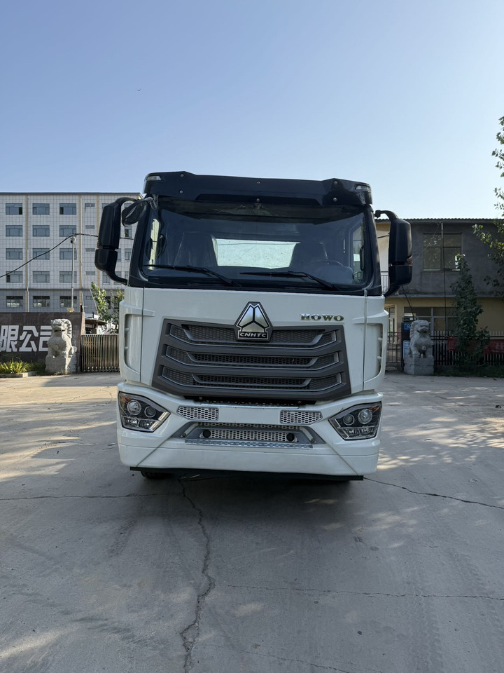 HOWO 6x4 - Tractor unit: picture 3 HOWO 6x4 - Tractor unit: picture 3