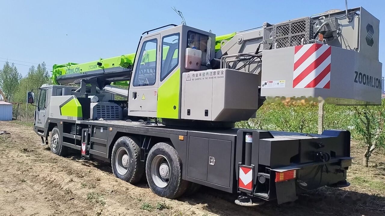 Zoomlion ZTC300V Crane - Mobile crane: picture 4 Zoomlion ZTC300V Crane - Mobile crane: picture 4