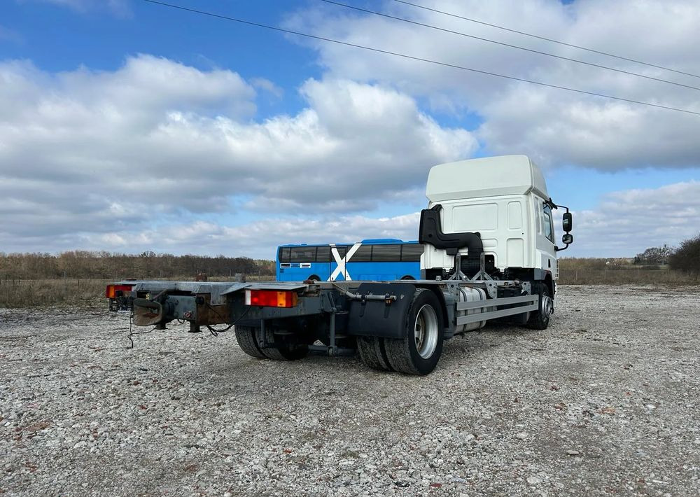 DAF CF75.310 - Cab chassis truck: picture 3 DAF CF75.310 - Cab chassis truck: picture 3