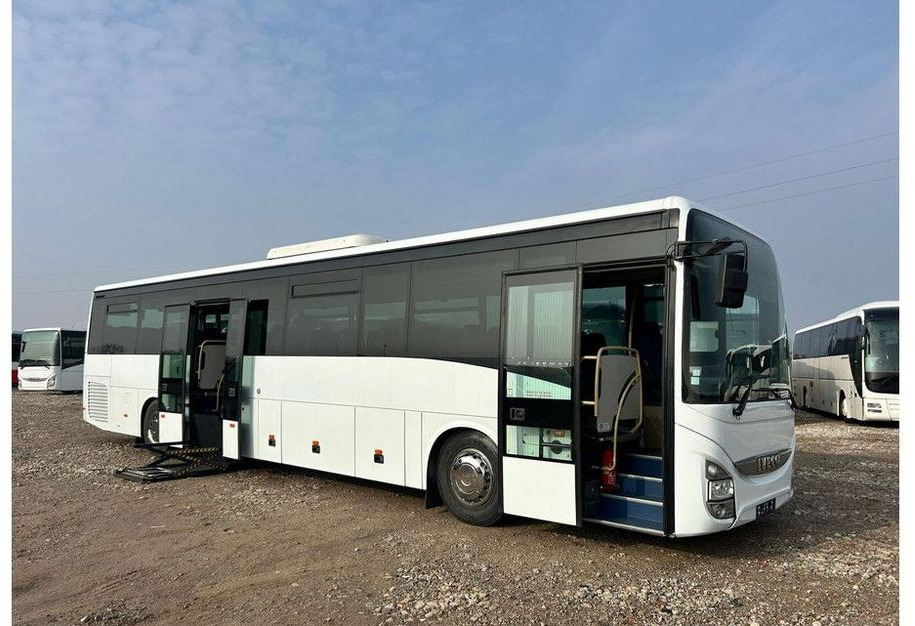 Iveco Crossway - Suburban bus: picture 1 Iveco Crossway - Suburban bus: picture 1