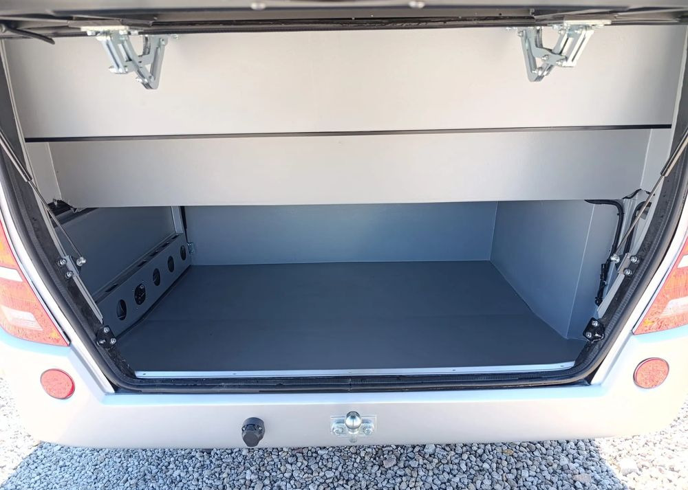 New Minibus, Passenger van Iveco Daily: picture 9
