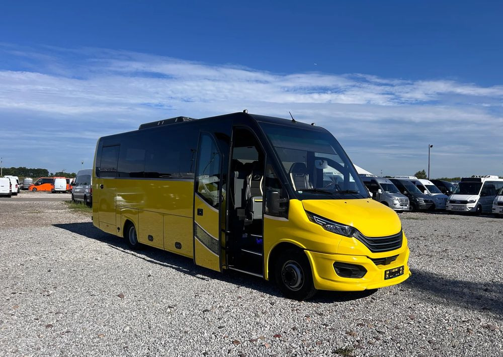 Iveco Daily - Minibus, Passenger van: picture 2 Iveco Daily - Minibus, Passenger van: picture 2