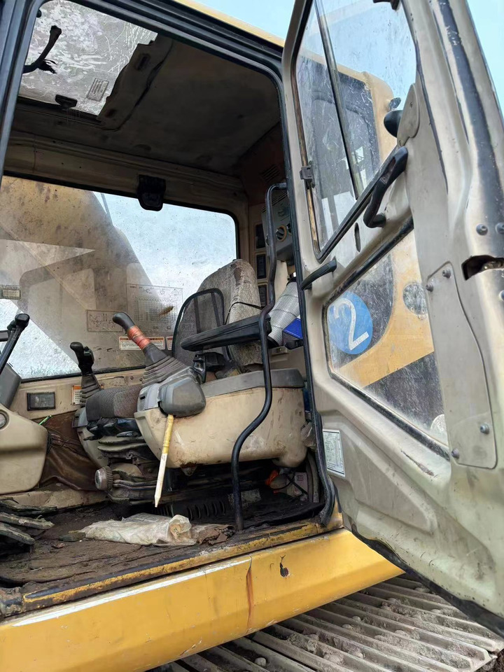 CATERPILLAR CAT 330BL Pile driver - Pile driver: picture 4 CATERPILLAR CAT 330BL Pile driver - Pile driver: picture 4