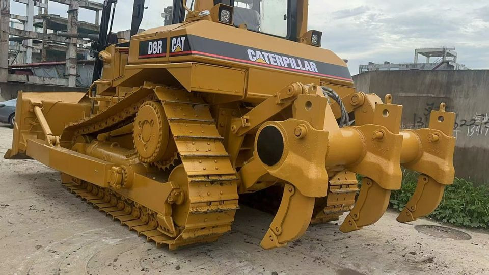 Bulldozer CATERPILLAR D8R: picture 6