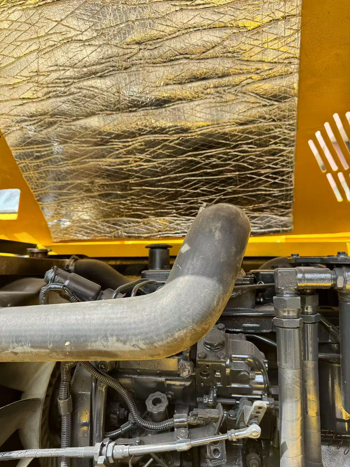 Mini excavator KOMATSU PC60-7: picture 7