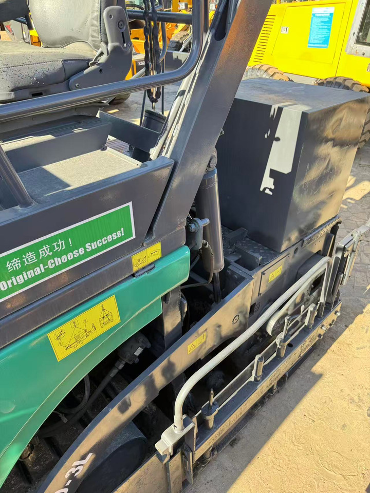 VOGELE 1800-3L - Asphalt paver: picture 5 VOGELE 1800-3L - Asphalt paver: picture 5