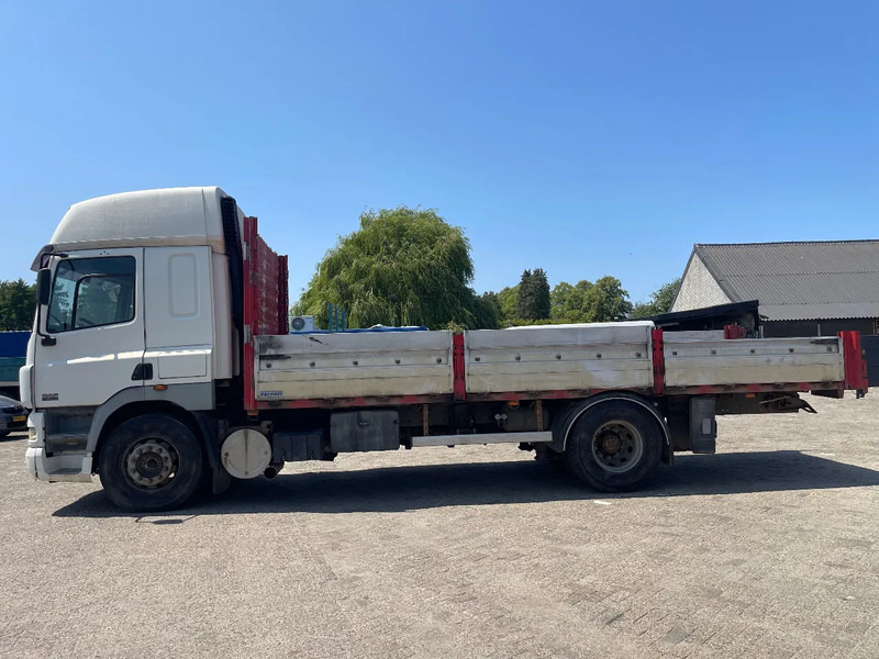 DAF CF 85 FLATBED TRUCK - Dropside/ Flatbed truck: picture 5 DAF CF 85 FLATBED TRUCK - Dropside/ Flatbed truck: picture 5