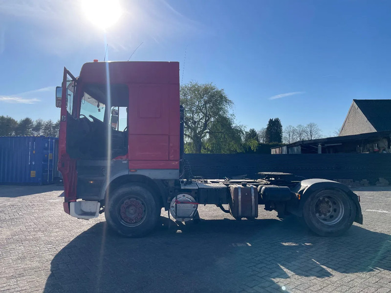 DAF XF 95.430 Tractor - Tractor unit: picture 4 DAF XF 95.430 Tractor - Tractor unit: picture 4