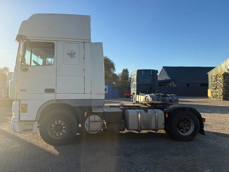 DAF XF 95.430 Tractor Unit - Tractor unit: picture 5 DAF XF 95.430 Tractor Unit - Tractor unit: picture 5