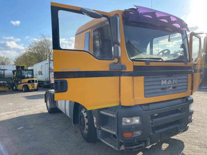 MAN TGA 18.410 Tractor manual pump - Tractor unit: picture 1 MAN TGA 18.410 Tractor manual pump - Tractor unit: picture 1