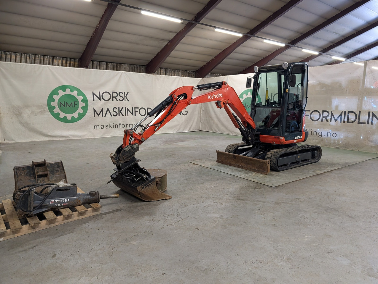 Kubota U27-4 - Mini excavator: picture 1 Kubota U27-4 - Mini excavator: picture 1