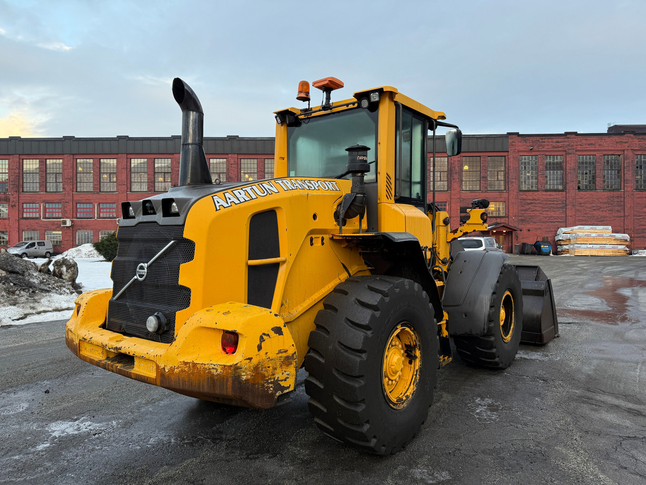 Volvo L70G - Wheel loader: picture 5 Volvo L70G - Wheel loader: picture 5
