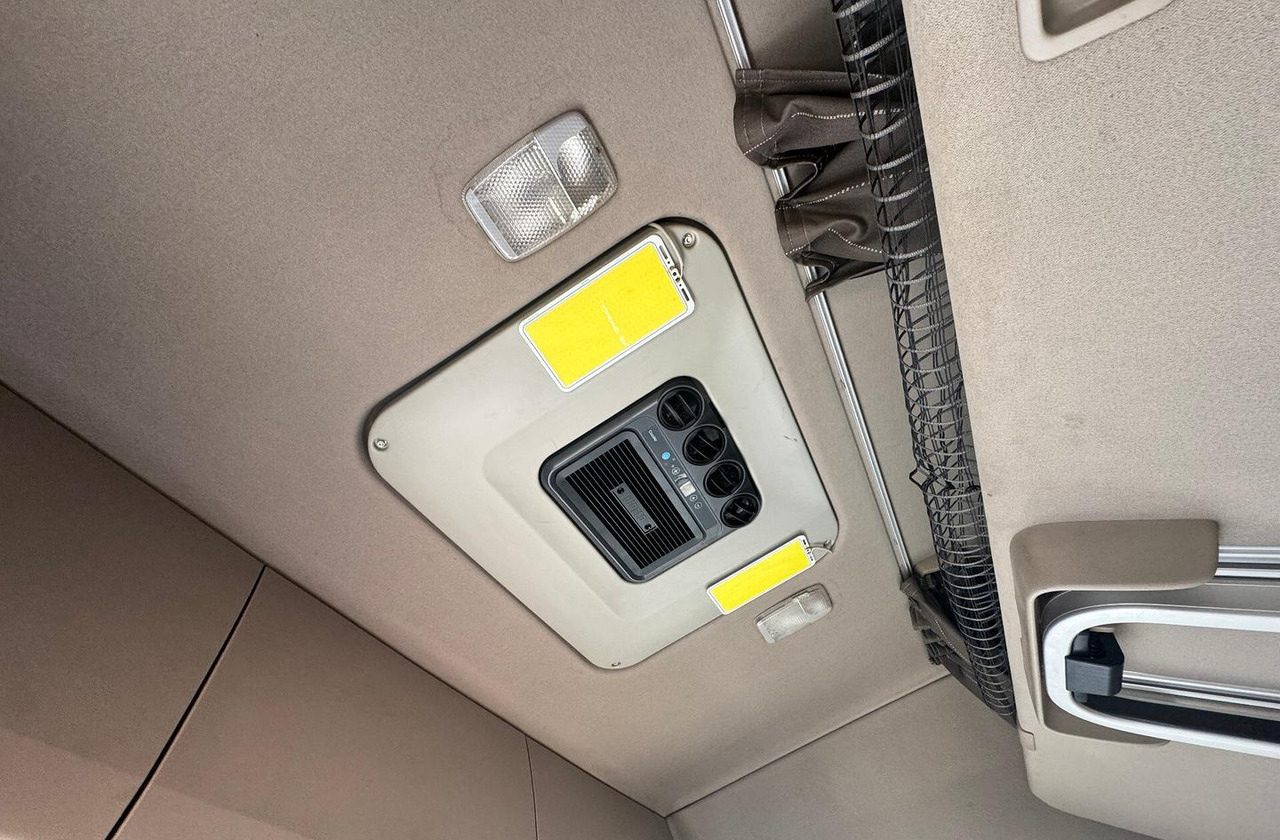 Tractor unit TRATTORE STRADALE SCANIA R450 - 2016: picture 10