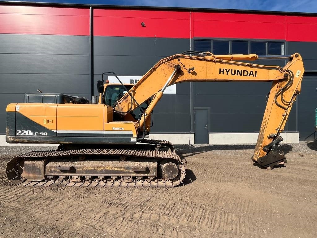 Hyundai Robex 220 LC-9 A - Crawler excavator: picture 4 Hyundai Robex 220 LC-9 A - Crawler excavator: picture 4