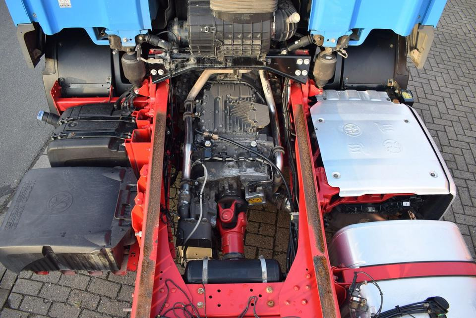 Cab chassis truck DAF  CF 450 6x2 Fahrgestell Klima Navi Lift Retarder: picture 16