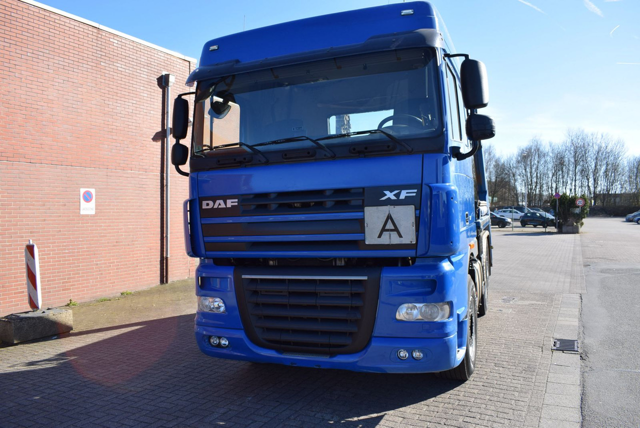 New Skip loader truck DAF  XF 510 Meiller Kipper 6X2 EURO5 Fernbedienung: picture 10