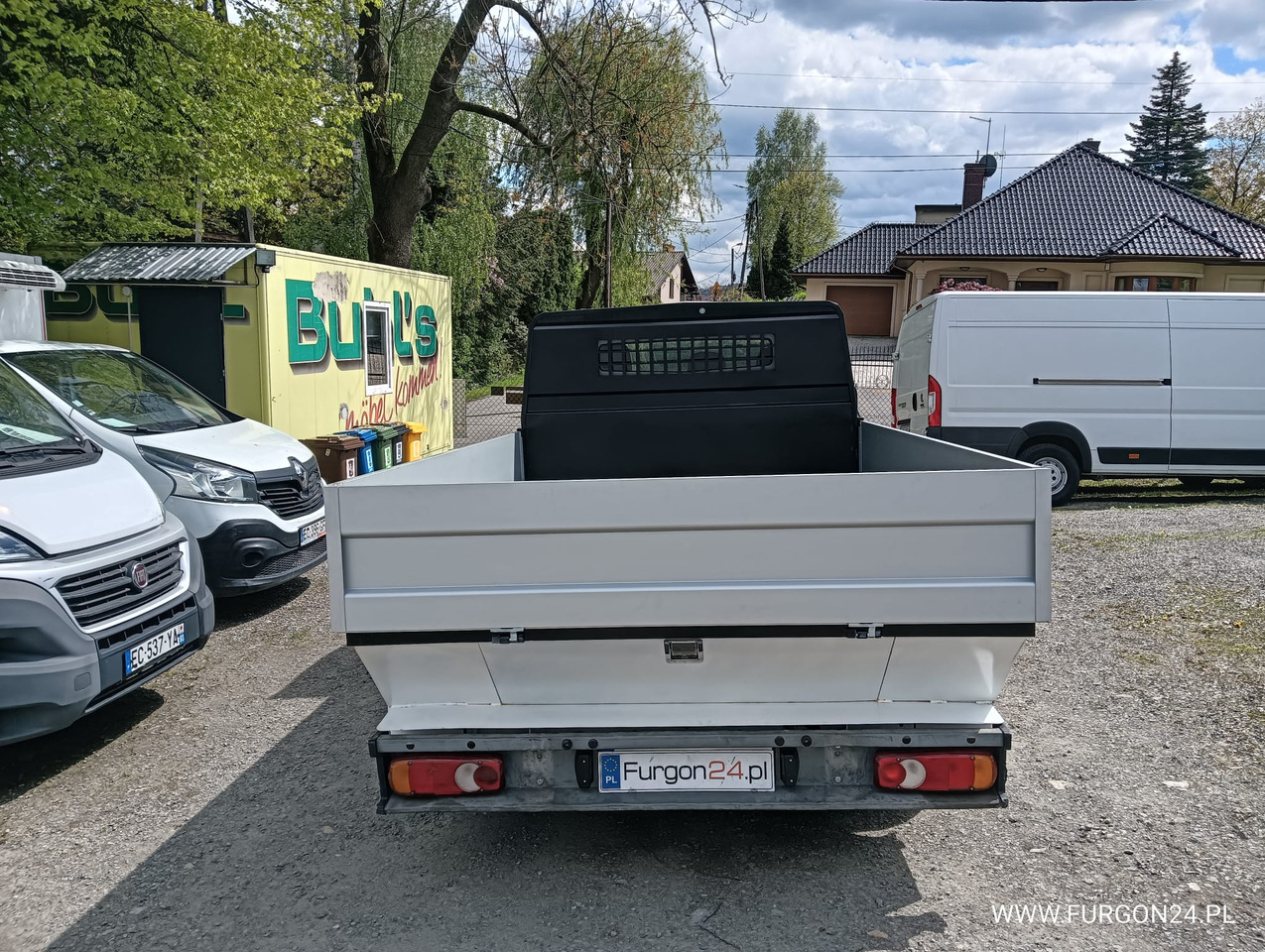 Flatbed van RENAULT TRAFIC SKRZYNIA PAKA Z NAJAZDAMI I PÓŁKAMI NR 689: picture 13