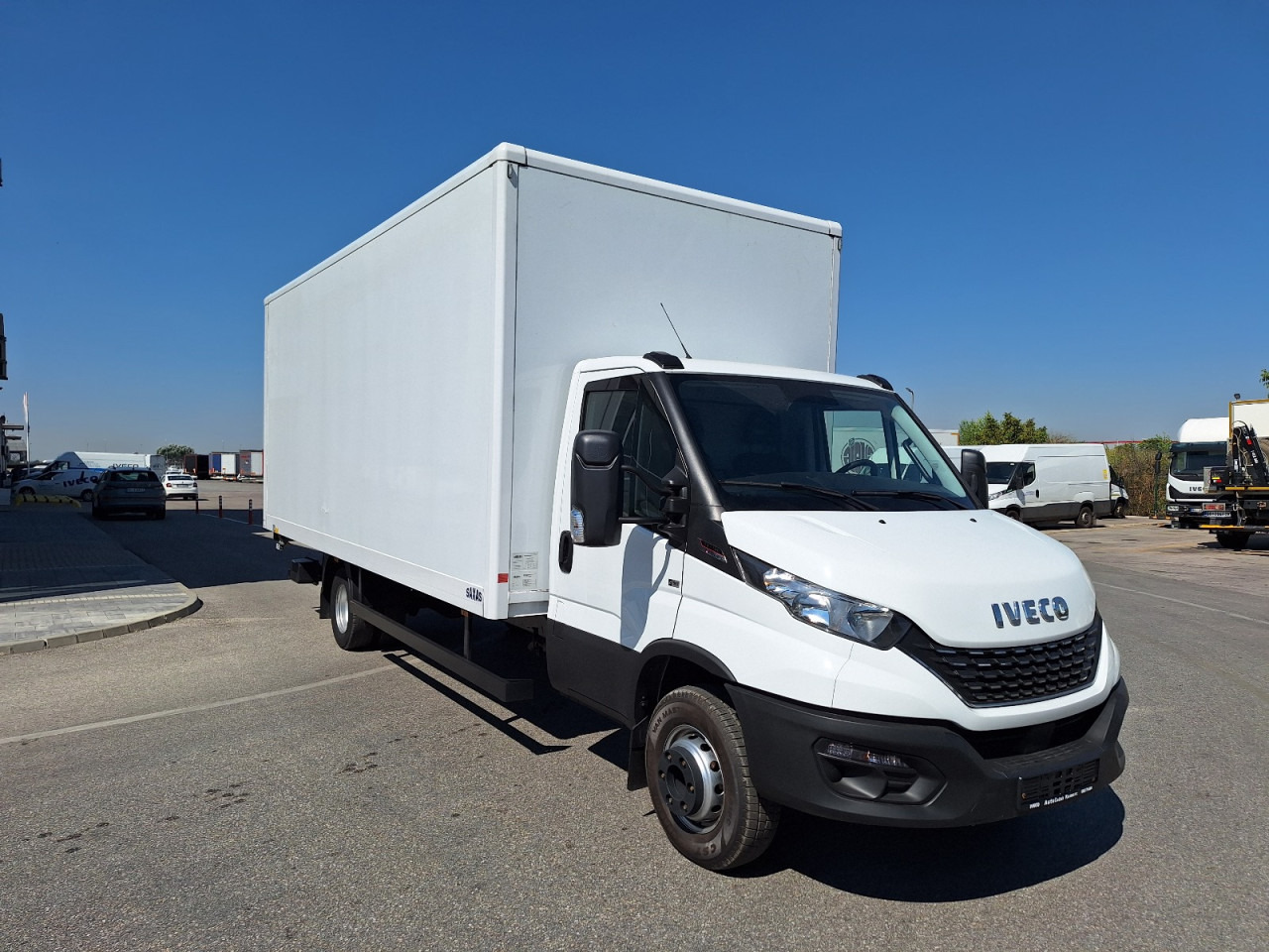 Leasing of IVECO DAILY 72C18 A8 34m3 IVECO DAILY 72C18 A8 34m3: picture 8 Leasing of IVECO DAILY 72C18 A8 34m3 IVECO DAILY 72C18 A8 34m3: picture 8