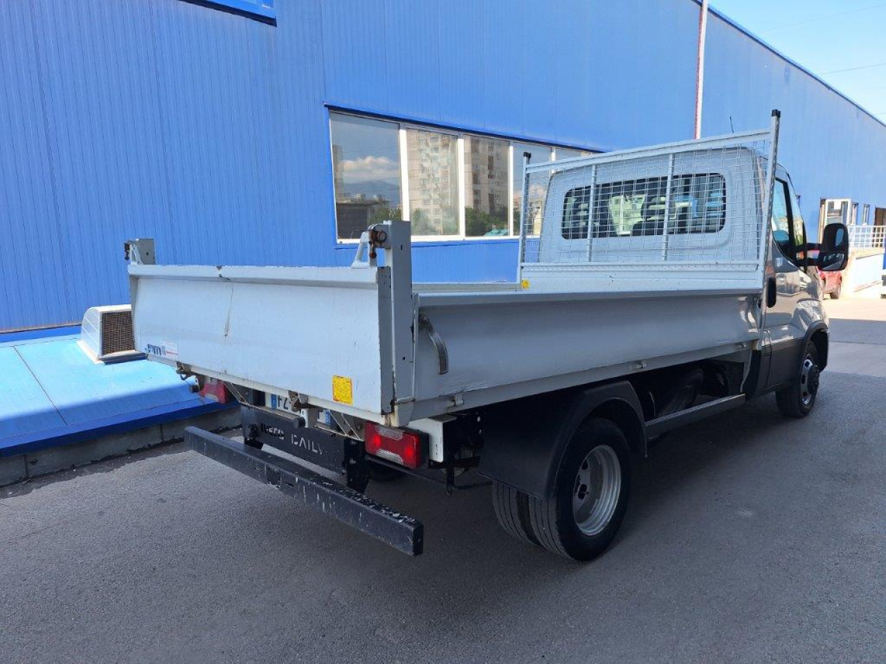 IVECO Daily 35C14 tipper - Tipper van: picture 4 IVECO Daily 35C14 tipper - Tipper van: picture 4