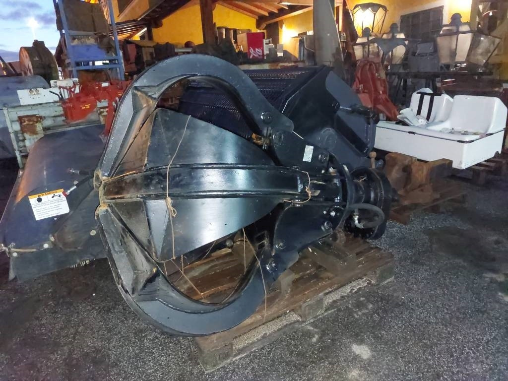 Rozzi RR550 - Grapple: picture 3 Rozzi RR550 - Grapple: picture 3