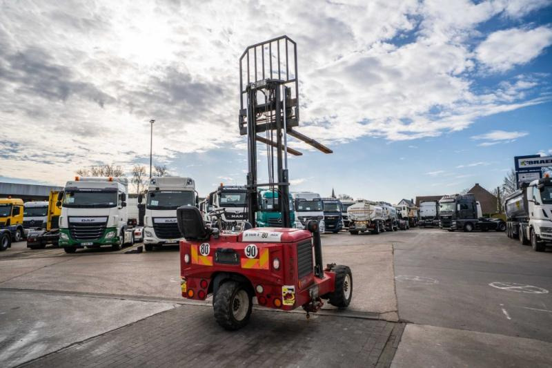 MOFFET M5 20.4 - Truck mounted forklift: picture 5 MOFFET M5 20.4 - Truck mounted forklift: picture 5