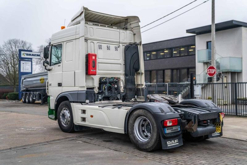 DAF XF 460 + HYDRAULIQUE (50Ton) - Tractor unit: picture 5 DAF XF 460 + HYDRAULIQUE (50Ton) - Tractor unit: picture 5