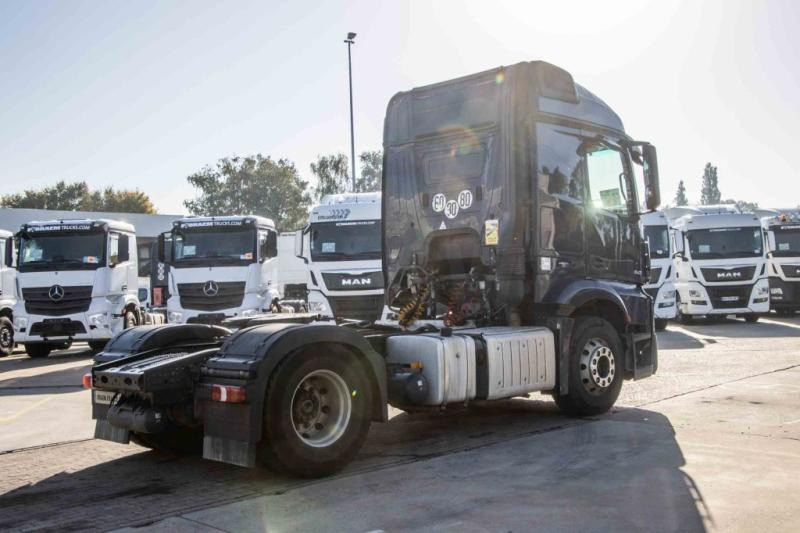 Mercedes ACTROS 1843 LS+E6+HYDRAULIQUE - Tractor unit: picture 4 Mercedes ACTROS 1843 LS+E6+HYDRAULIQUE - Tractor unit: picture 4