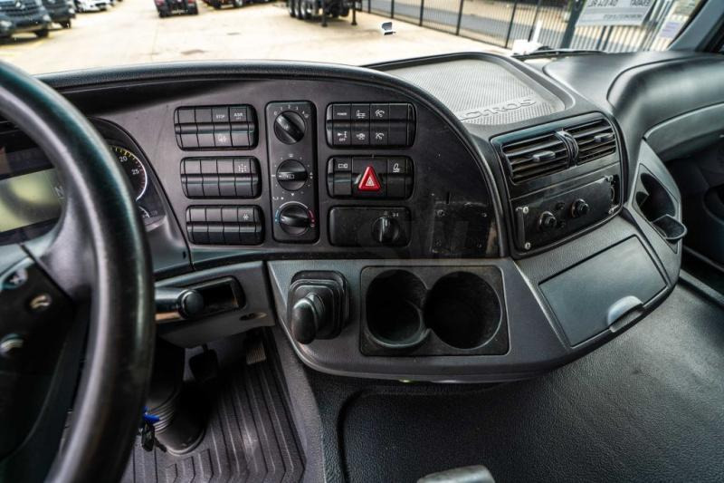 Tractor unit Mercedes ACTROS 1844 LS-MP3+VOITH: picture 10