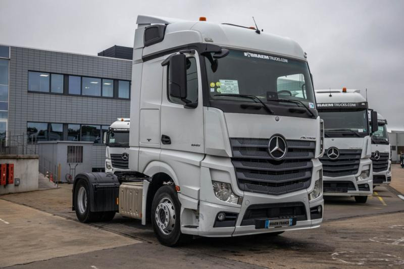 Mercedes ACTROS 1845 LS - Tractor unit: picture 2 Mercedes ACTROS 1845 LS - Tractor unit: picture 2