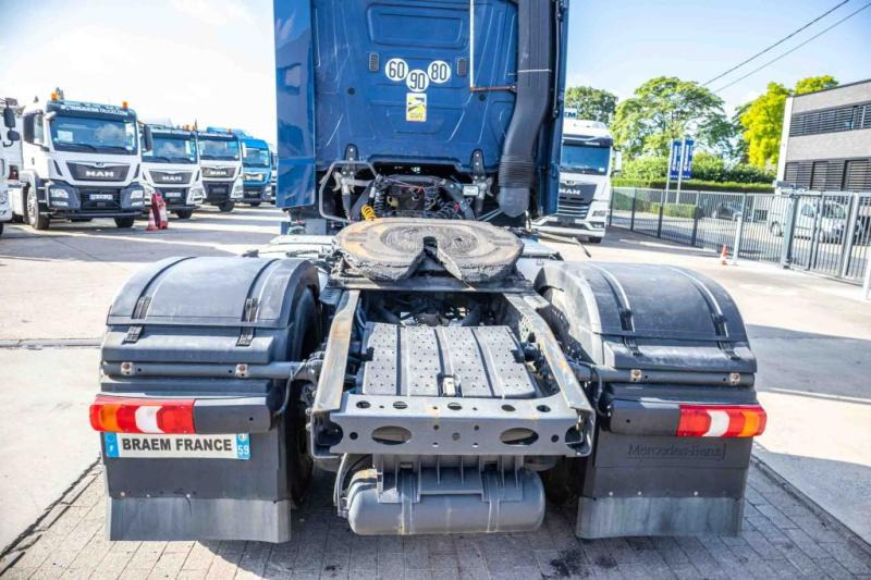 Tractor unit Mercedes ACTROS 1848 LS: picture 6