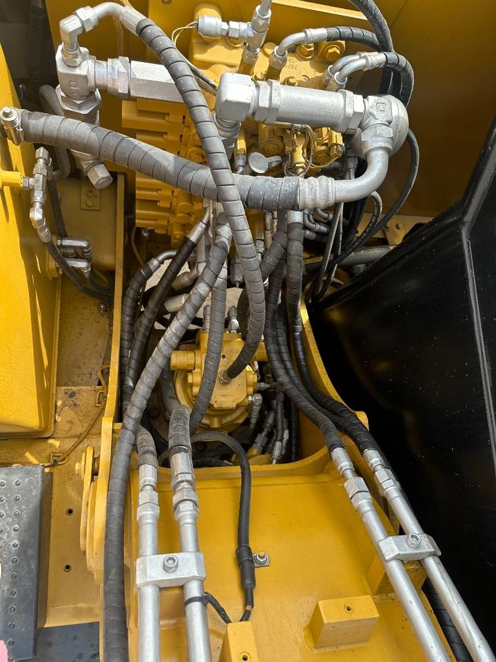 CAT 307E2 - Mini excavator: picture 4 CAT 307E2 - Mini excavator: picture 4