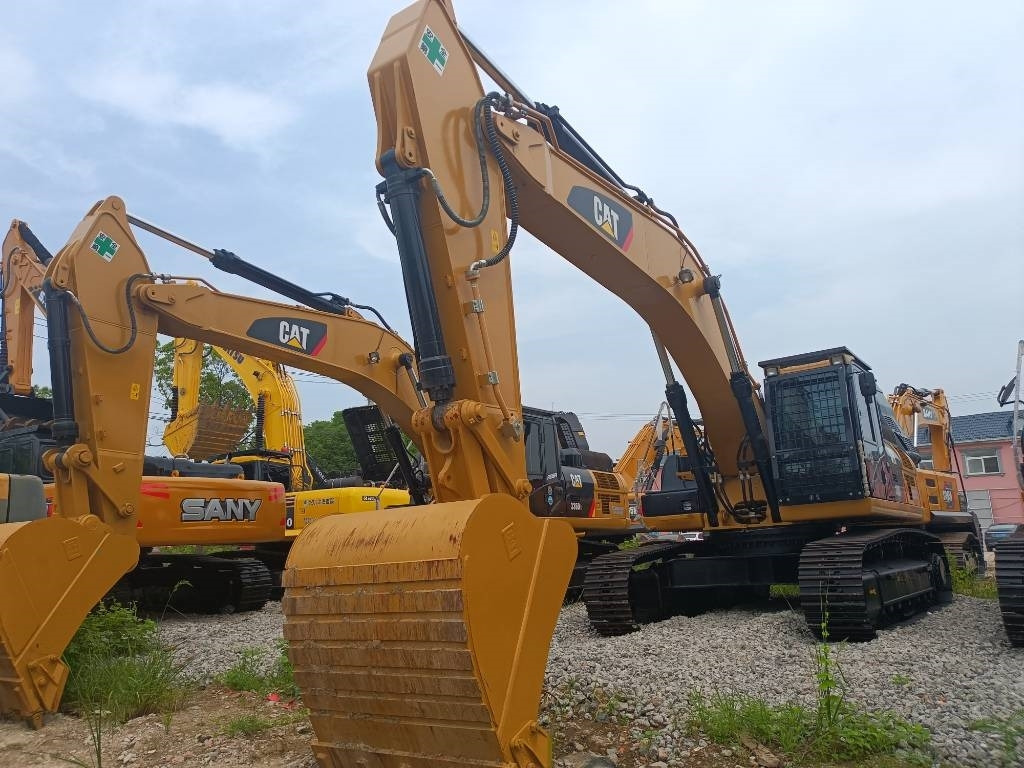 CAT 330D2  - Crawler excavator: picture 3 CAT 330D2  - Crawler excavator: picture 3