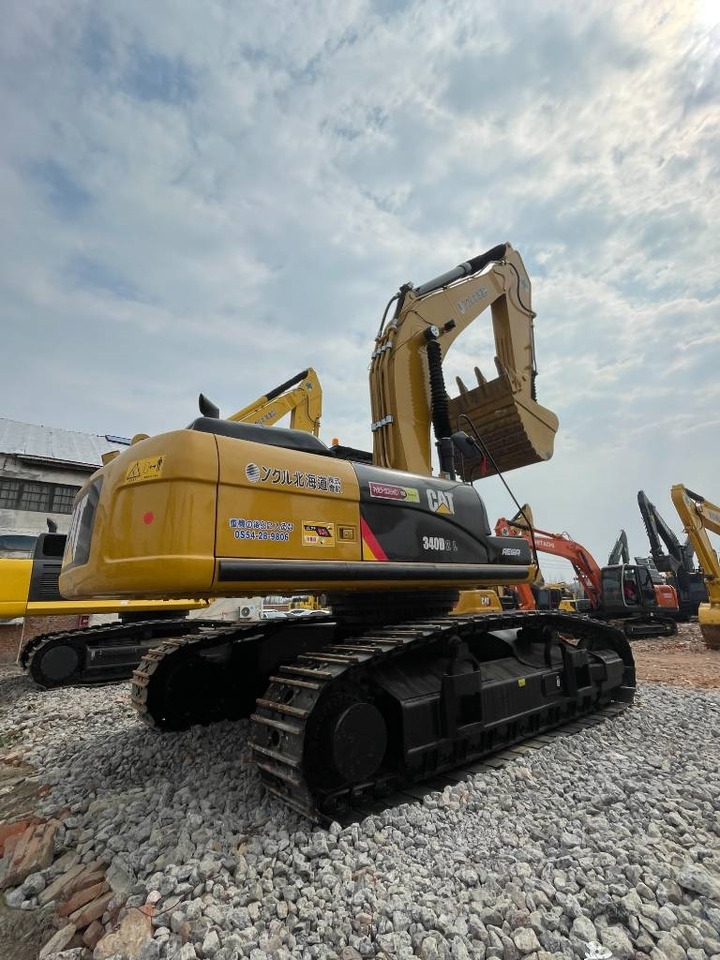 CAT 340 - Crawler excavator: picture 3 CAT 340 - Crawler excavator: picture 3