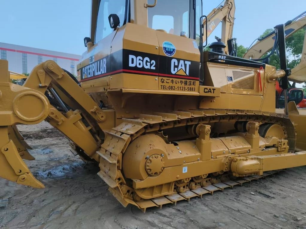 New Crawler excavator CAT D6G2: picture 7
