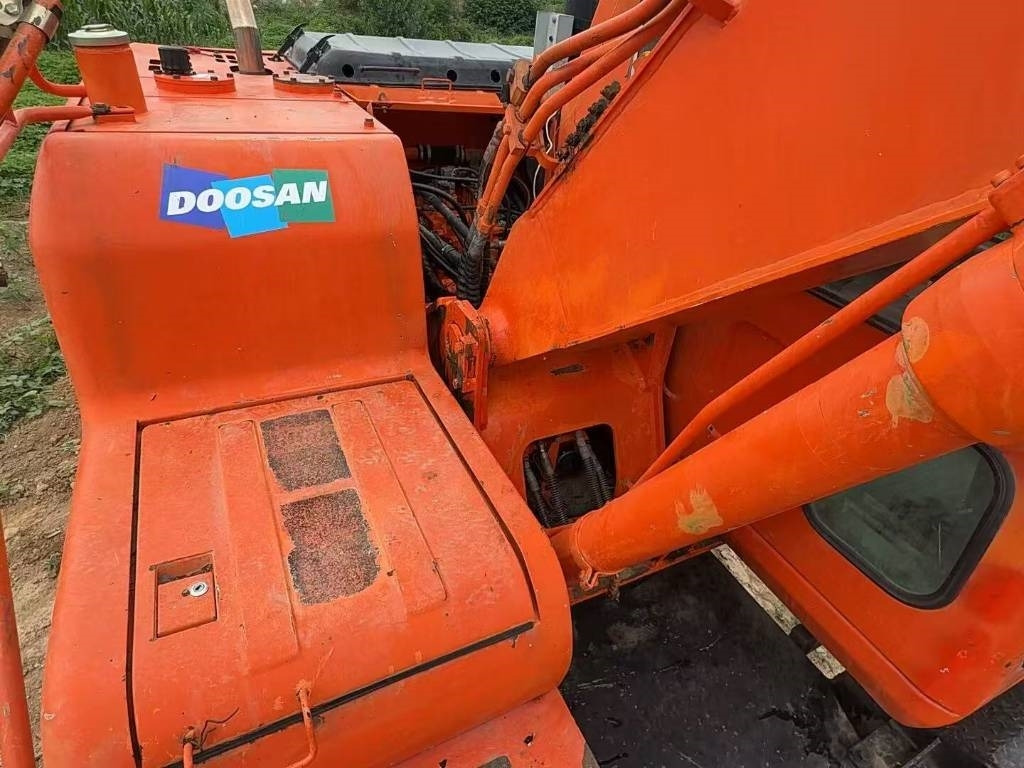 Doosan DH 150 W-7 - Wheel excavator: picture 3 Doosan DH 150 W-7 - Wheel excavator: picture 3
