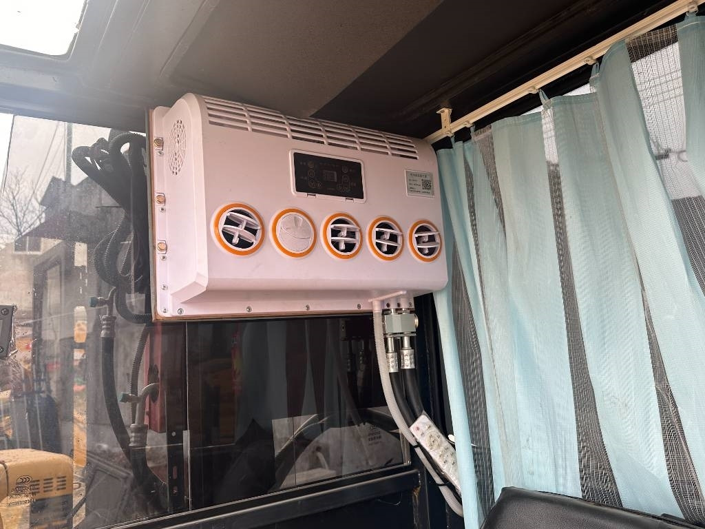 Kubota U 20  - Crawler excavator: picture 5 Kubota U 20  - Crawler excavator: picture 5