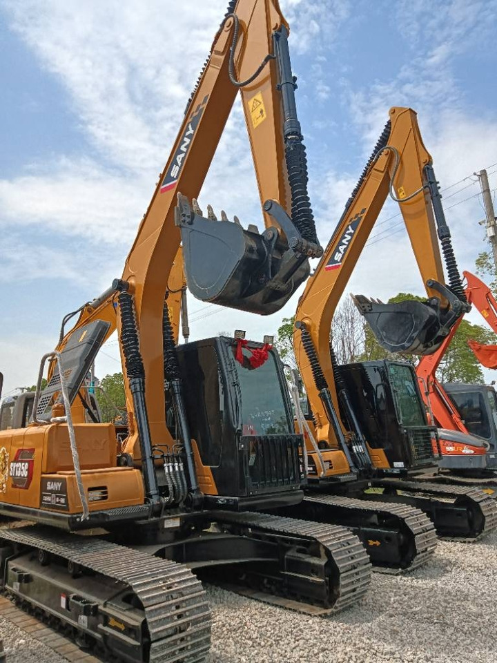 Sany 135  - Crawler excavator: picture 1 Sany 135  - Crawler excavator: picture 1