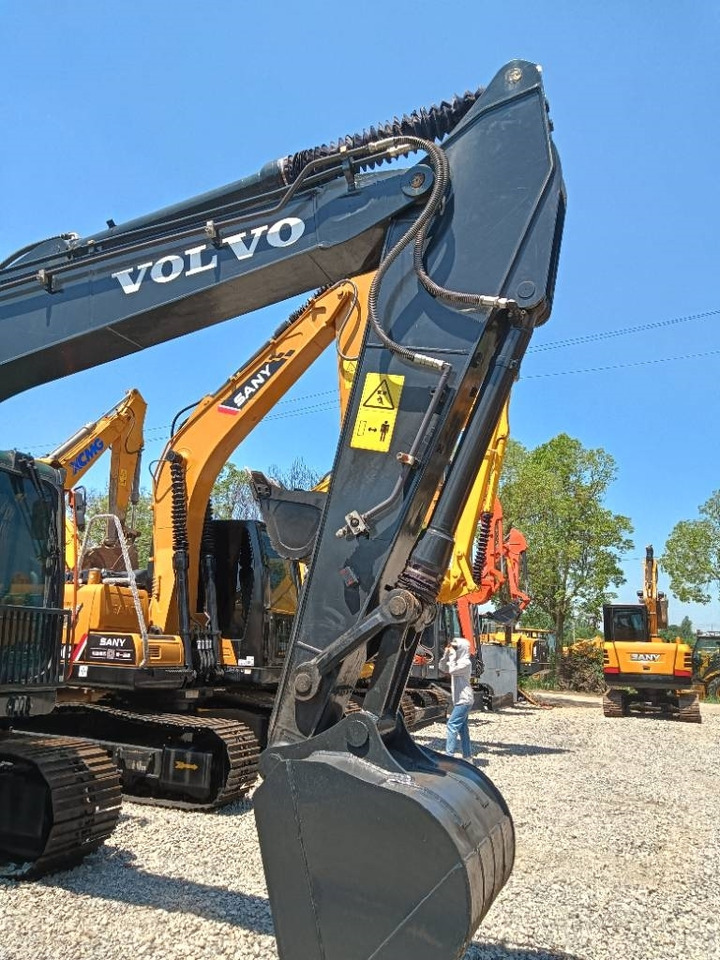 Volvo EC 140 B - Crawler excavator: picture 3 Volvo EC 140 B - Crawler excavator: picture 3