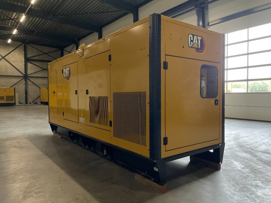 CAT DE450E0 - C13 - 450 kVA Generator - DPX-18024 - Generator set: picture 3 CAT DE450E0 - C13 - 450 kVA Generator - DPX-18024 - Generator set: picture 3