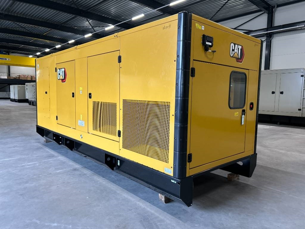 CAT DE715E0 - 715 kVA Generator - DPX-18030 - Generator set: picture 5 CAT DE715E0 - 715 kVA Generator - DPX-18030 - Generator set: picture 5
