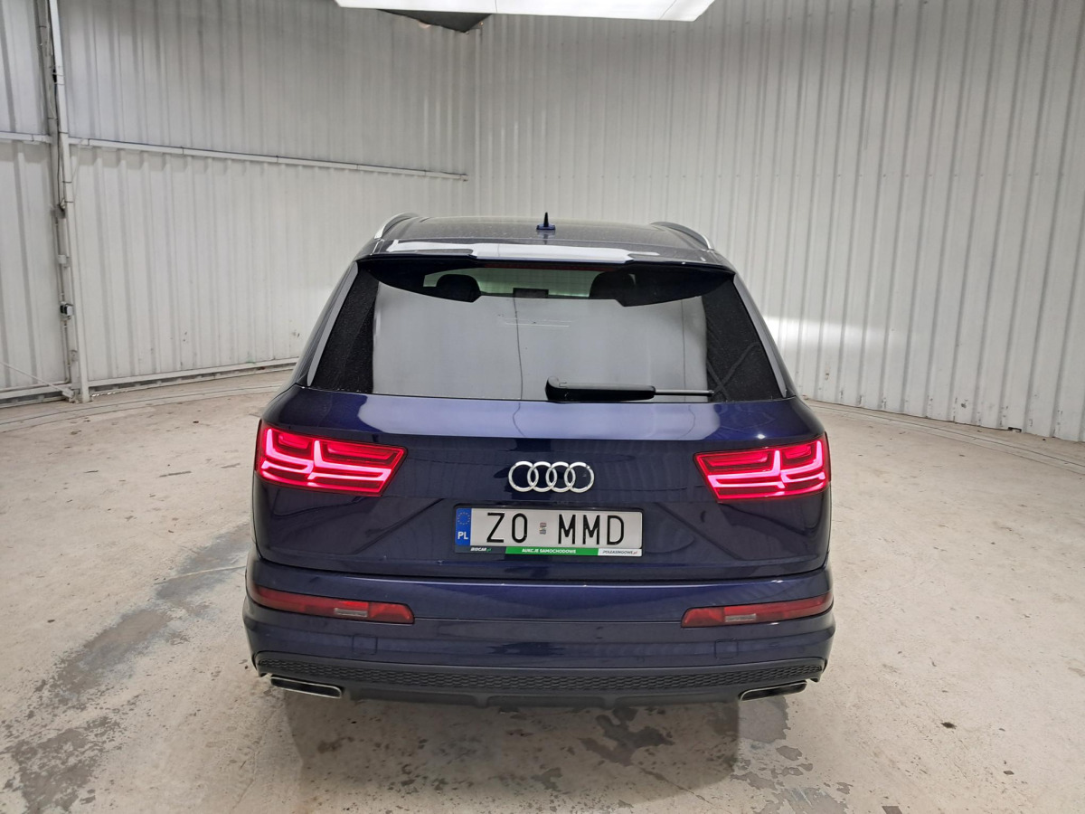 AUDI Q7 SUV - SUV: picture 4 AUDI Q7 SUV - SUV: picture 4
